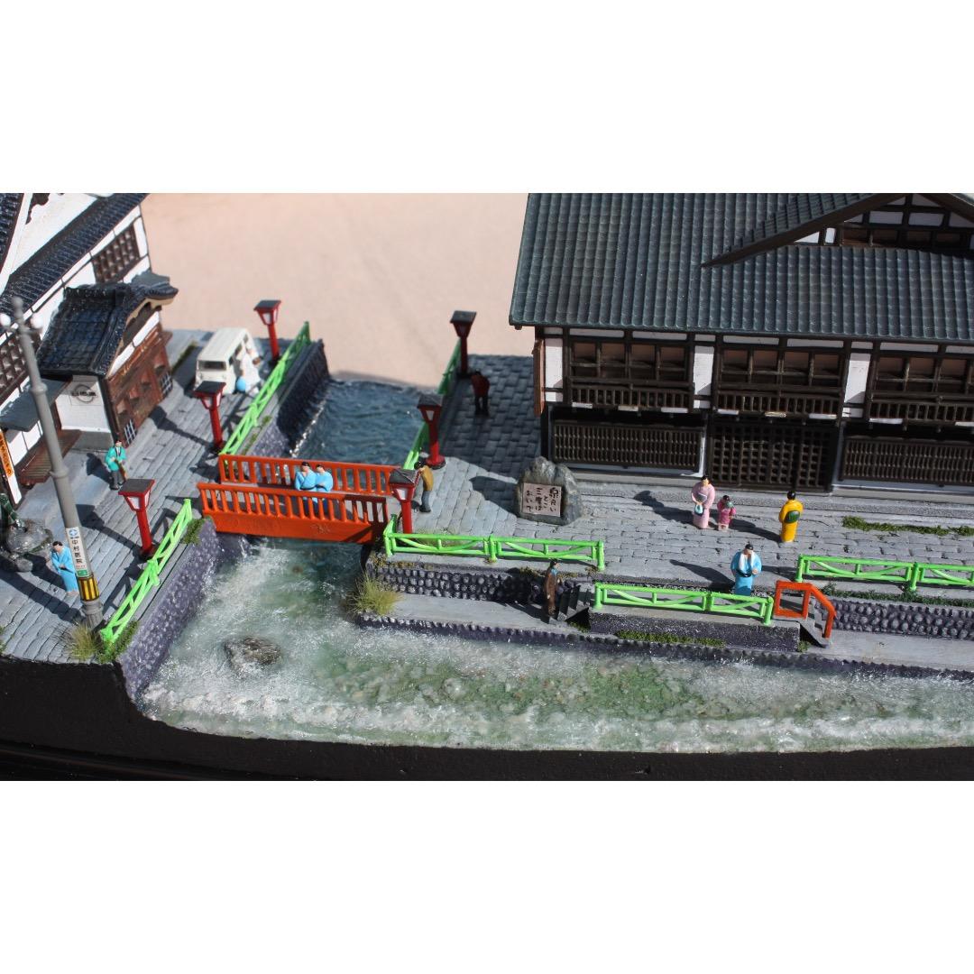 Nゲージ ジオラマ 「温泉街の風景」 建物内照明付き ストラクチャー 鉄道模型