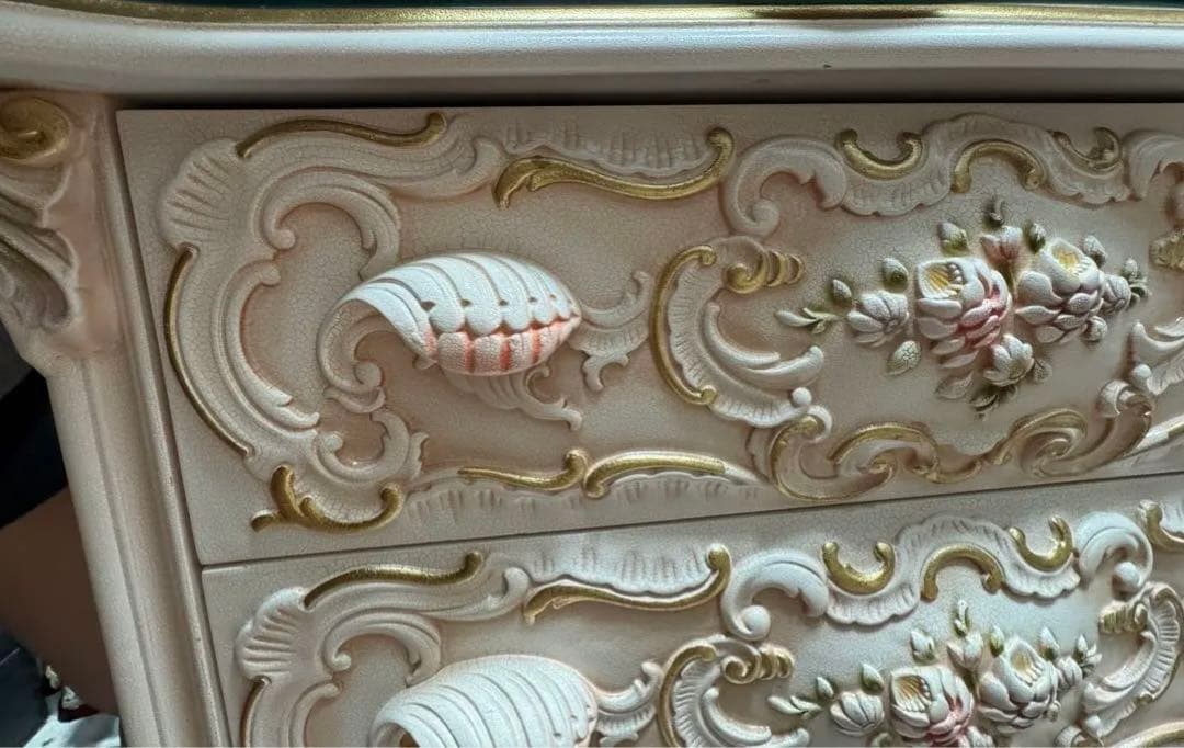 ロココ調　4段　チェスト　ななちゃんページ