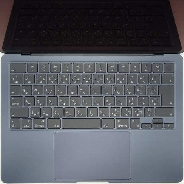 【美品】MacBook Air 2022_M2/8GB/256GB_MDN