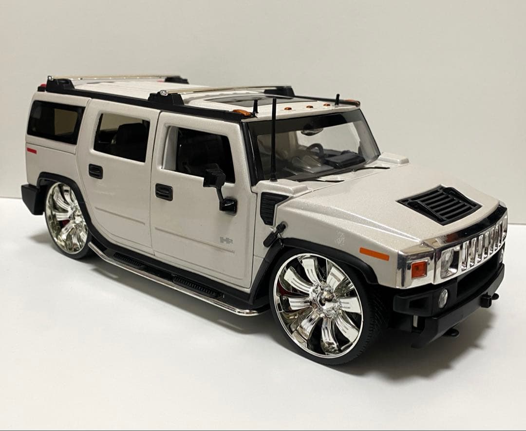 美品　1/18 アメ車　ミニカー　ハマー　H2 DUB スピナーホイール