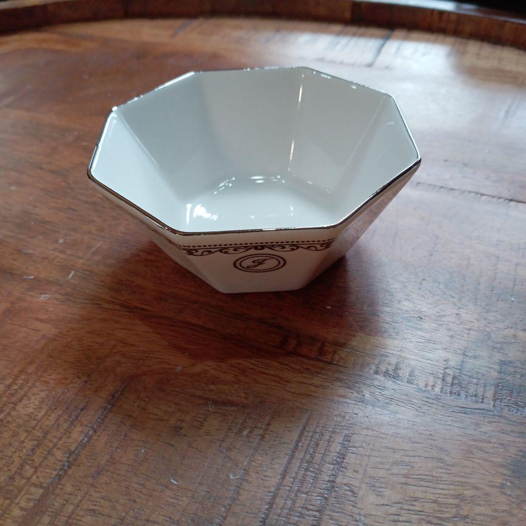 ジルスチュアート　ノベルティ　トレイ　新品未使用品