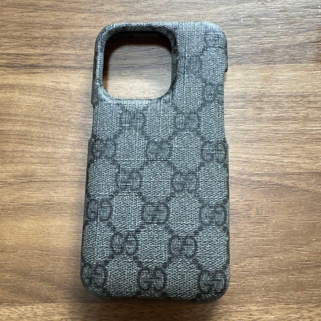【GUCCI】 iPhone15 PRO ケース