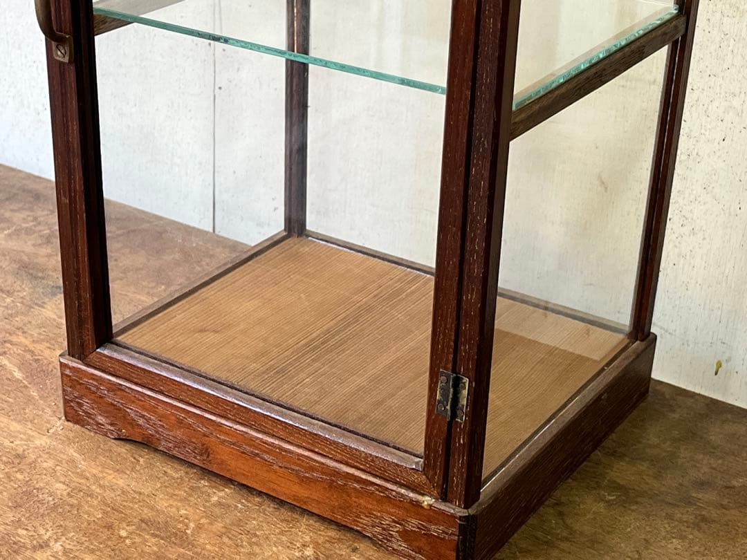 s*2様 昭和レトロ 木枠の小ぶりなショーケース ガラスケース コレクションケー