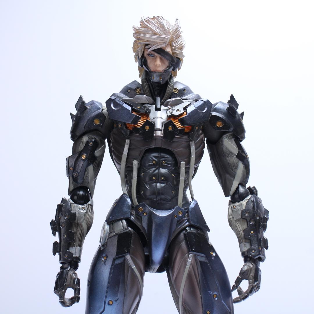 L GEAR RIGING プレイアーツ改 雷電