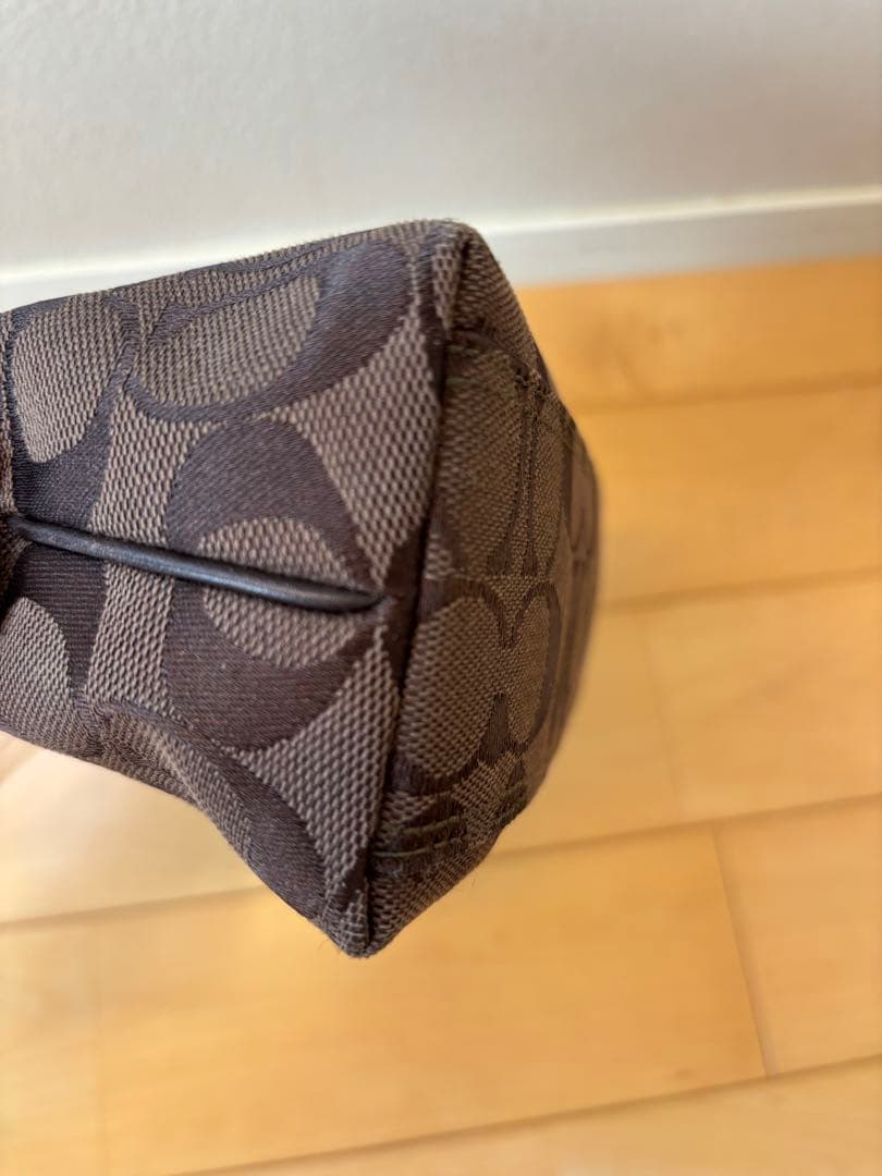 【美品】COACH コーチ　ワンショルダーバッグ　ハンドバッグ シグネチャー