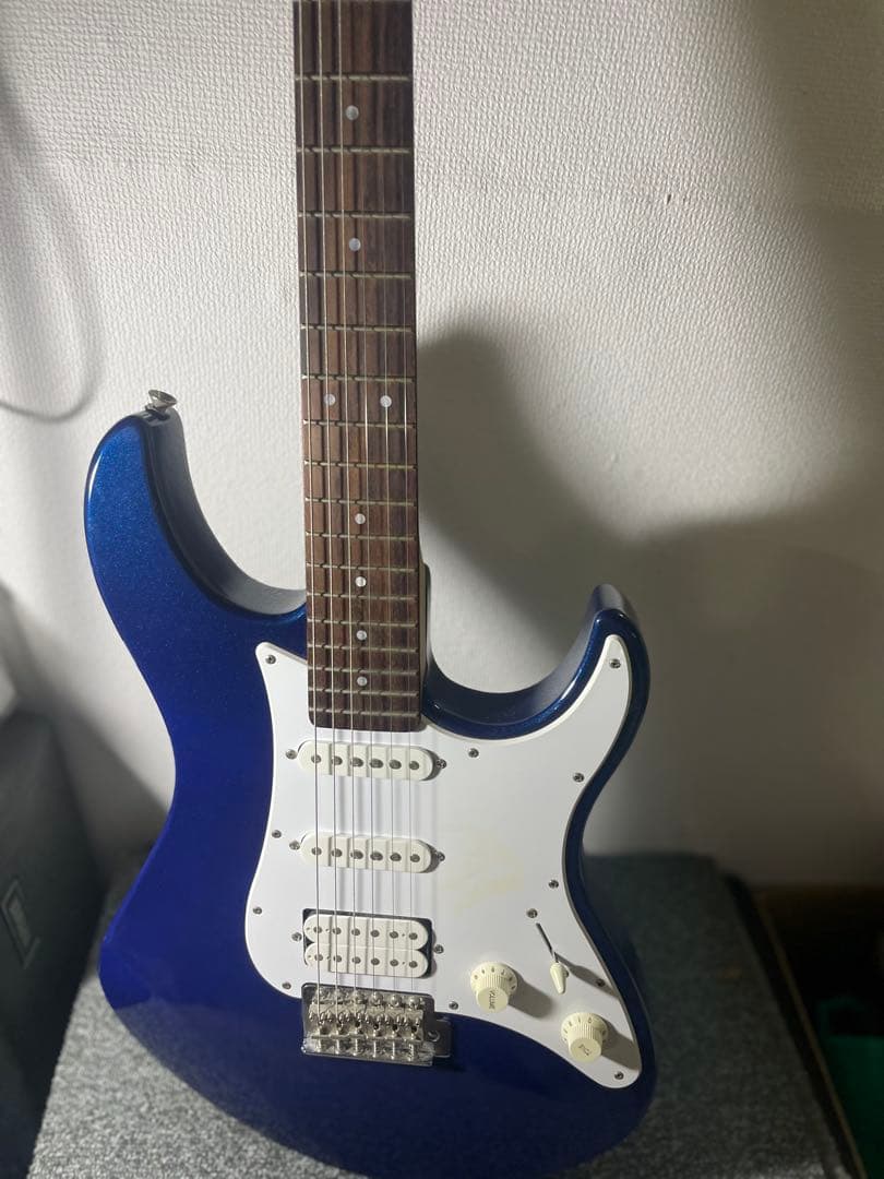 ヤマハ YAMAHA Pacifica パシフィカ PAC012