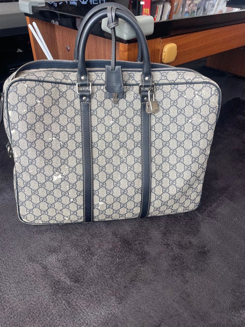 Gucci GGパターン ビジネスバッグ