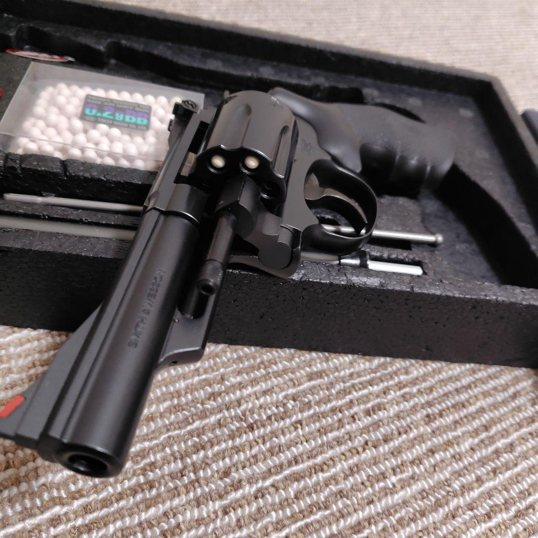 ヒ*読様 M19 COMBAT MAGNUM 4inch ガスリボルバー