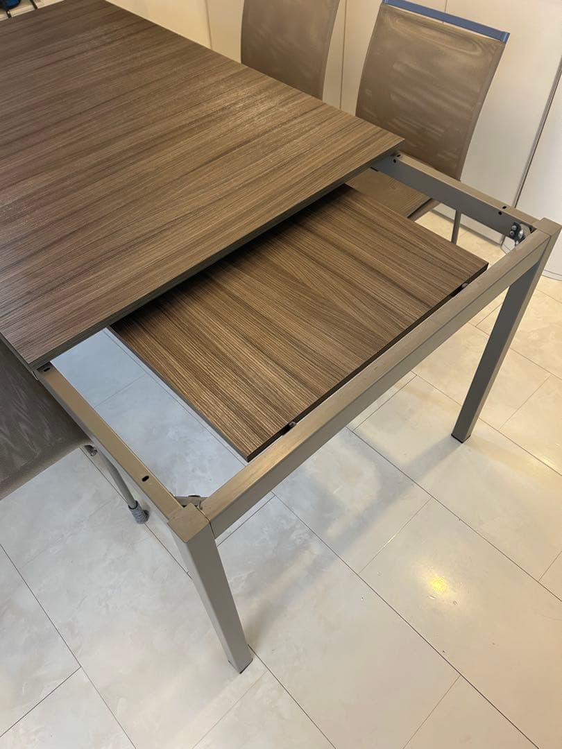 Calligaris カリガリス ダイニングテーブル 伸長式テーブル・イスなし