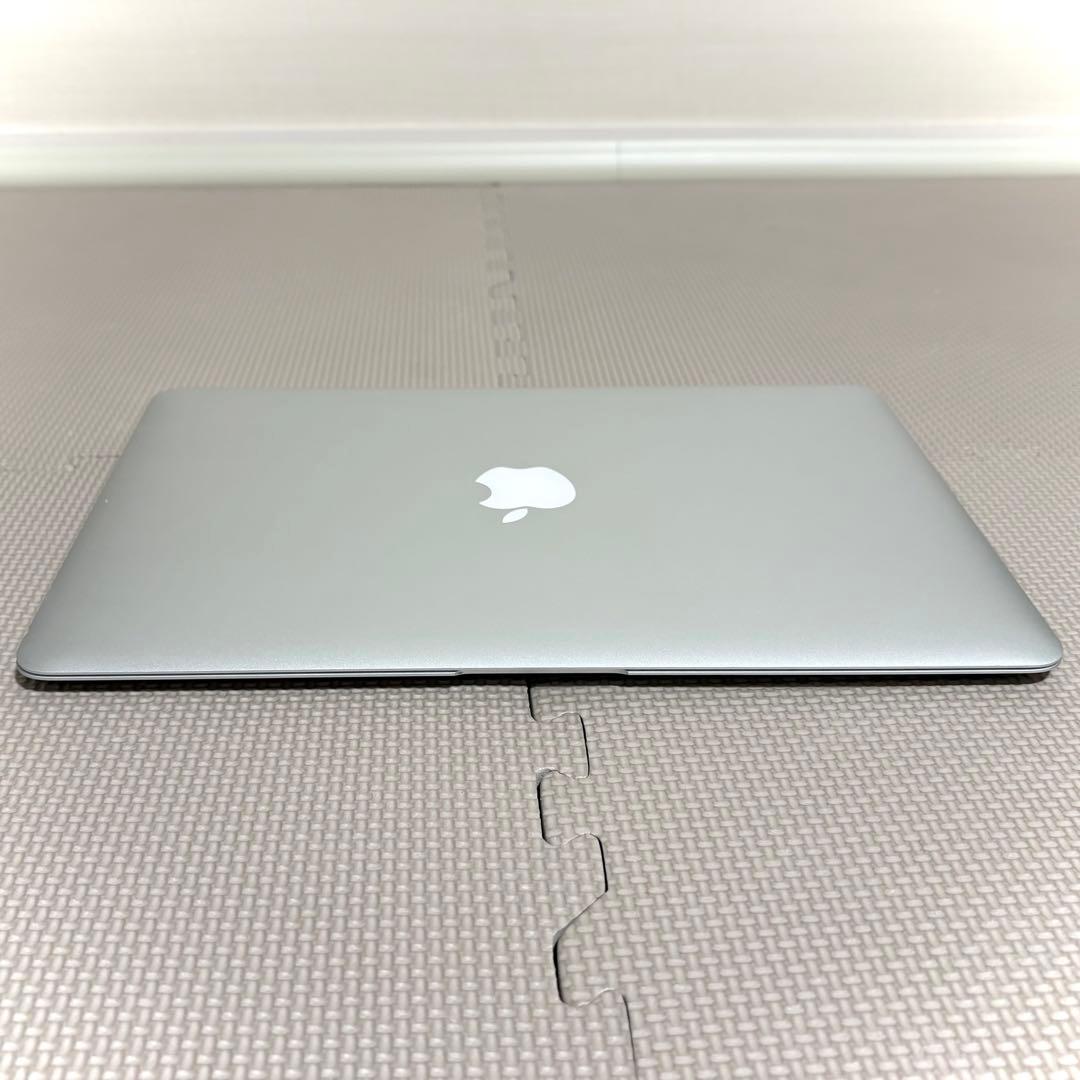 【美品】MacBook Air 2017 13インチ【i5/8GB/128GB】