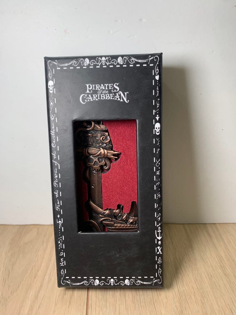 ディズニーランドパリ コレクタブルキー　カリブの海賊　海外　限定　レア