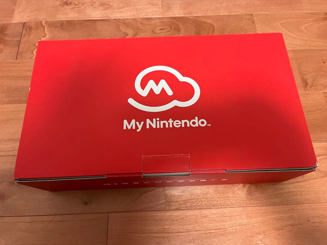 【コントローラー若干難あり】Nintendo Switch 本体【おまけ付き】