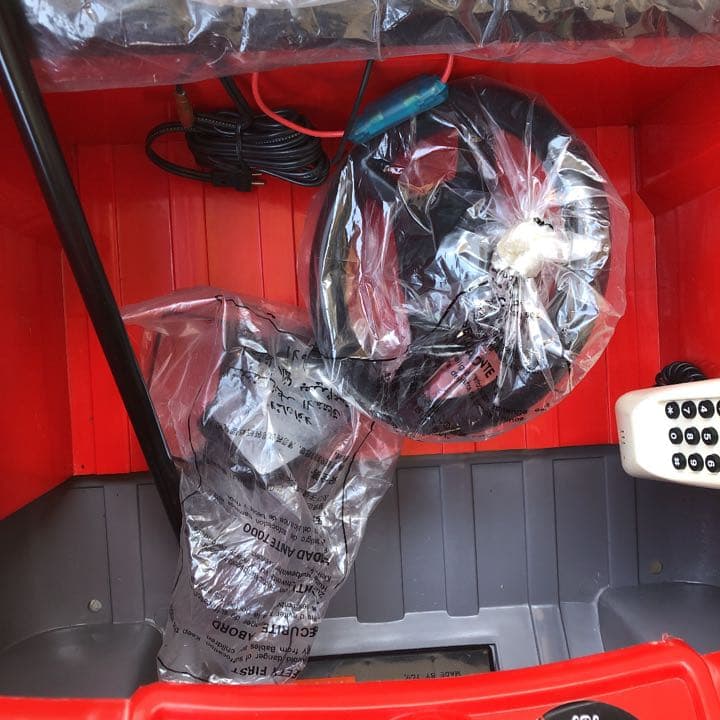 イチコー 電動車　スーパーセダン　未使用