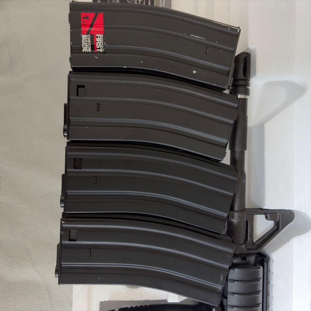 TOKYO MARUI 電動ガン ナイツSR-16 M4カービン