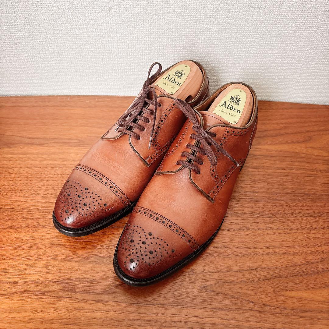 美品 REGAL 外羽根 メダリオン ストレートチップ ブラウン 25㎝