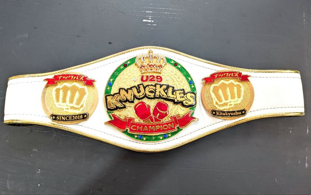 伝説の猛女。ち⇒わたし出品者被害者の1人様チャンピオンベルト 専用バック付き