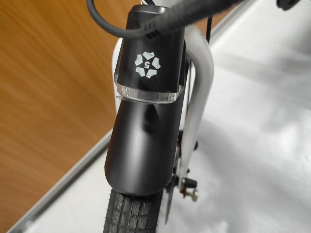 【新春SALE開催中！】電動アシスト自転車 ERWAY A01 ホワイト