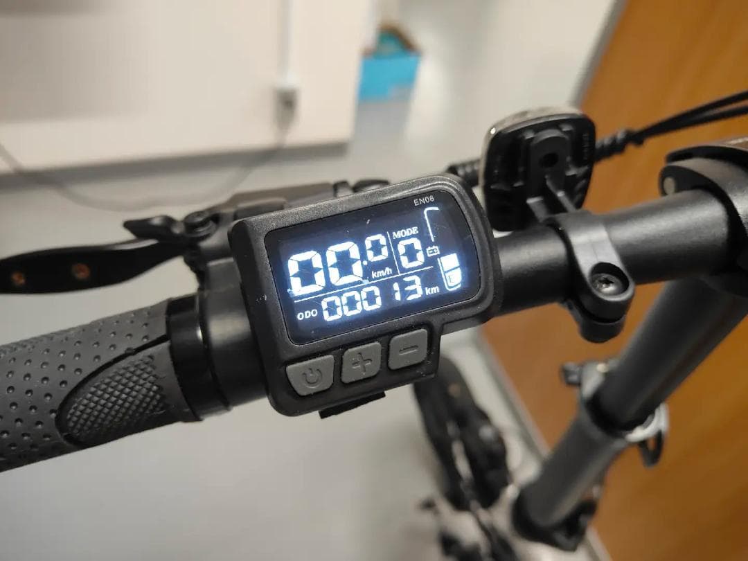 【新春SALE開催中！】電動アシスト自転車 ERWAY A01 ホワイト