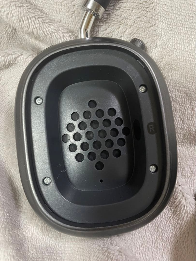 t*9様 AppleAirpodsMax互換品　ブラック　黒