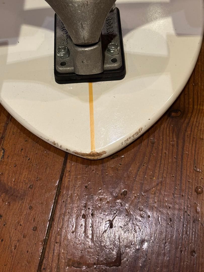 カーバー　トライトン　31インチ