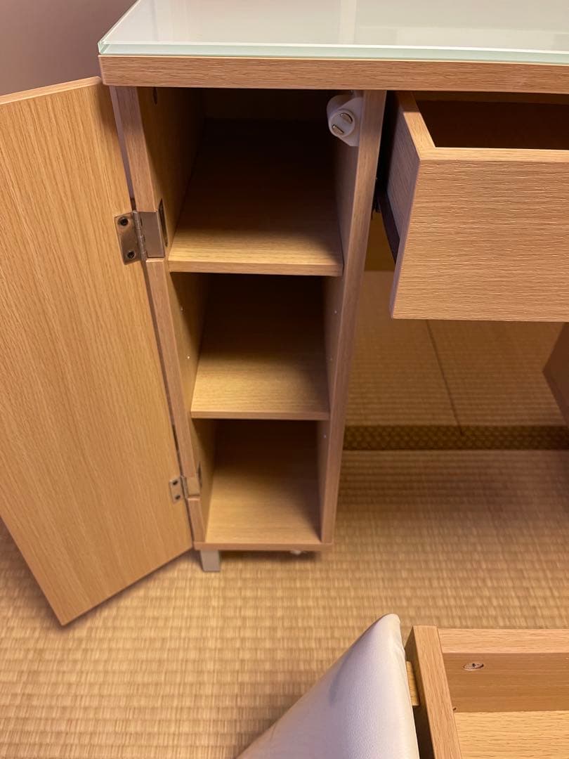 <<引取り限定>> 木製ドレッサー・鏡台 コンセント・収納椅子付き