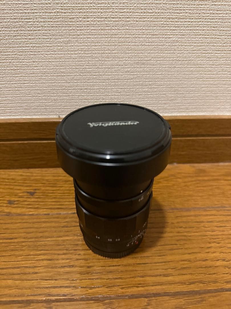 Voigtländer Nokton 25mm F0.95 レンズ