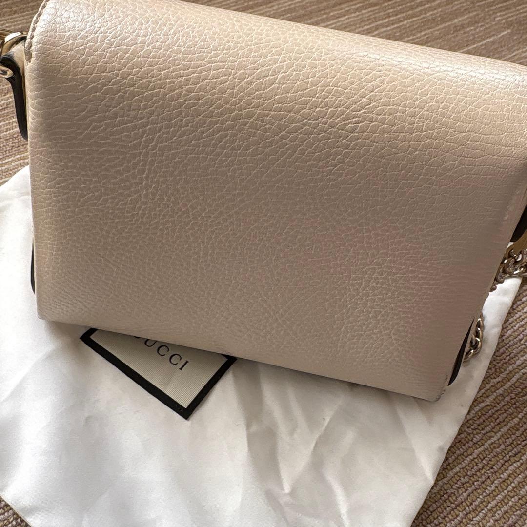 ✈*様 GUCCI ベージュ レザー ショルダーバッグ