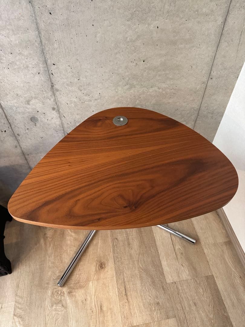 TECTA K22 サイドテーブル ウォールナット