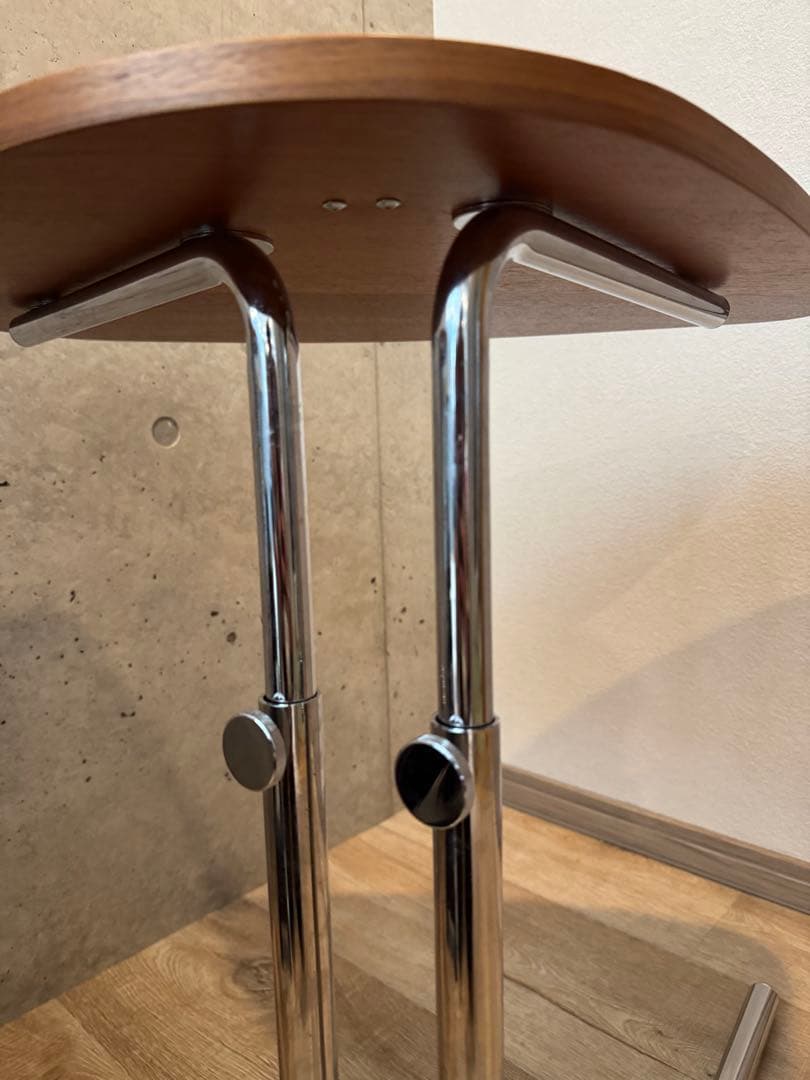 TECTA K22 サイドテーブル ウォールナット