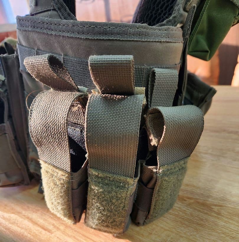 DBT UTOCタイプ プレートキャリア(レンジャーグリーン)米国 FBI 装備