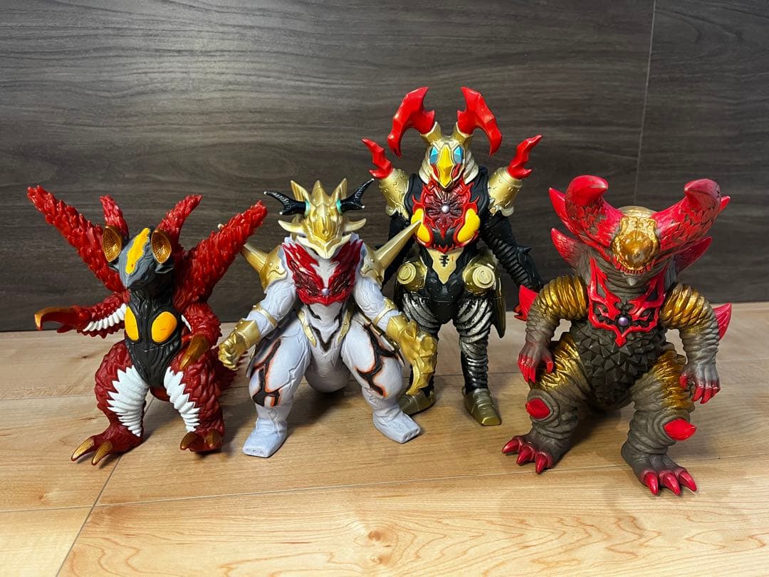【ビッグソフビ12体セット】ウルトラマン 怪獣 まとめ売りゴモラ系ギャラクトロン
