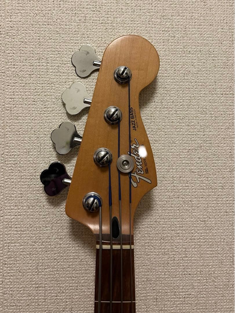 Fender Mexico Standard Jazz Bass フレットレス