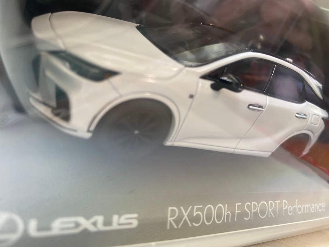 ミニカー yomogimochi LEXUS RX500h F