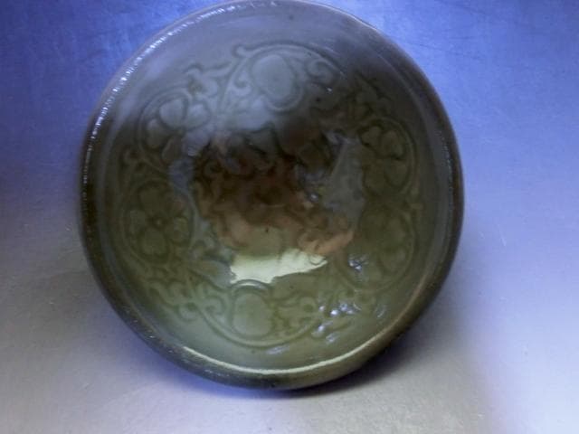 茶碗■青磁 花唐草紋唐物碗 古い青磁 平茶碗 お茶道具 古玩 時代物 骨董品■