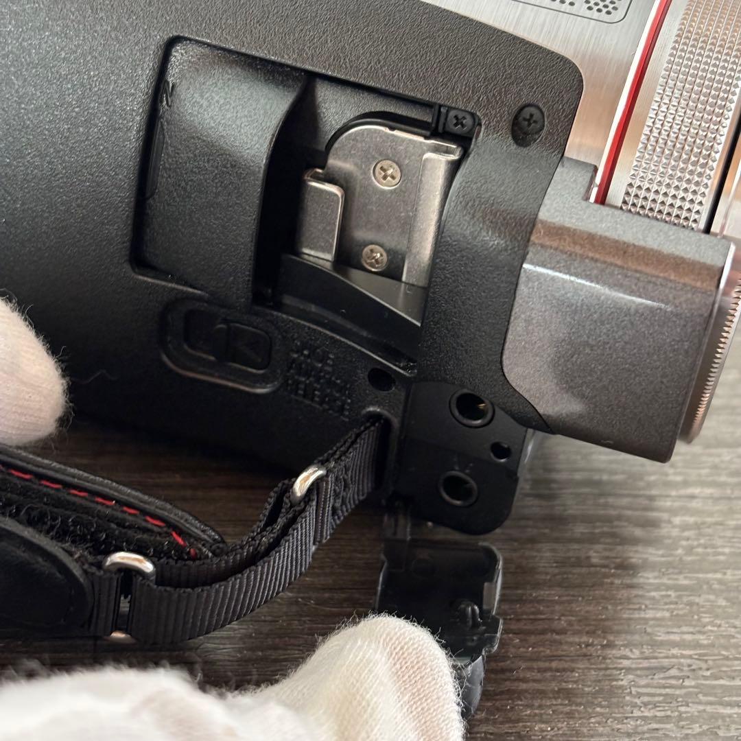 Panasonic HDC-TM350デジタルビデオカメラ