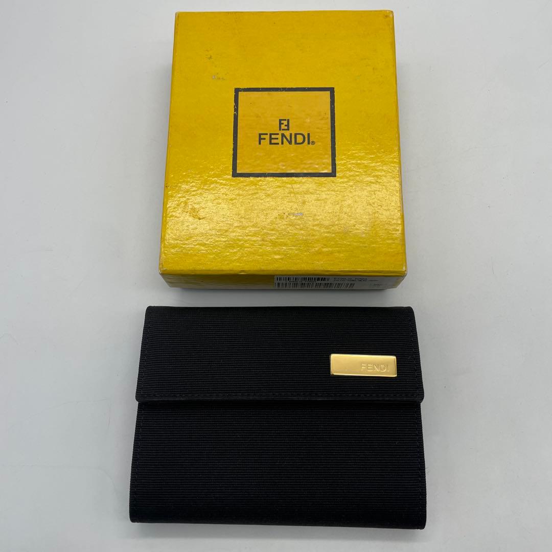 ☆新品未使用☆FENDI☆フェンディ☆二つ折り財布☆ブラック