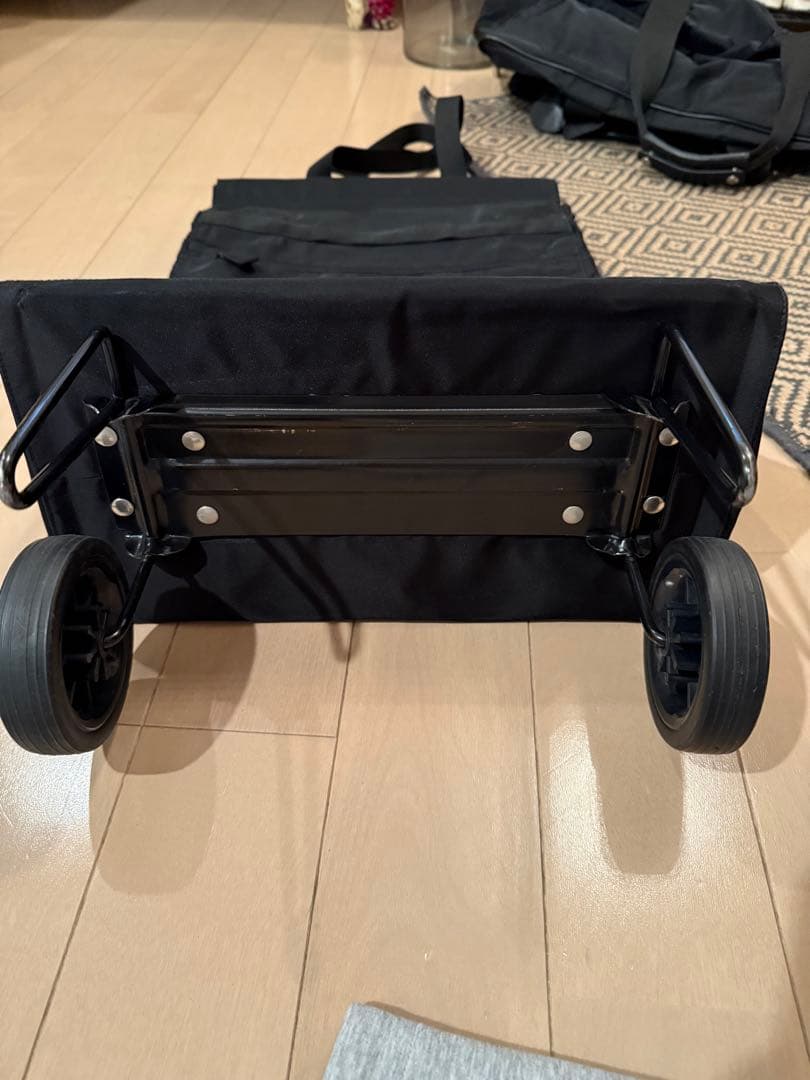 レア美品PRADA プラダ 折り畳み可 ナイロン トロ－リbag 本物