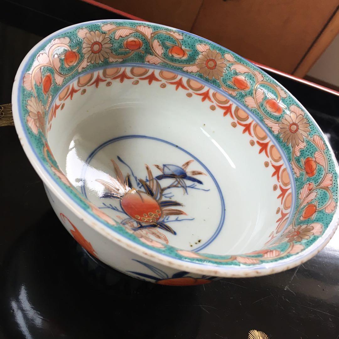 古伊万里　金彩色絵　菊唐草、瓔珞文、桃の図　三つ組鉢