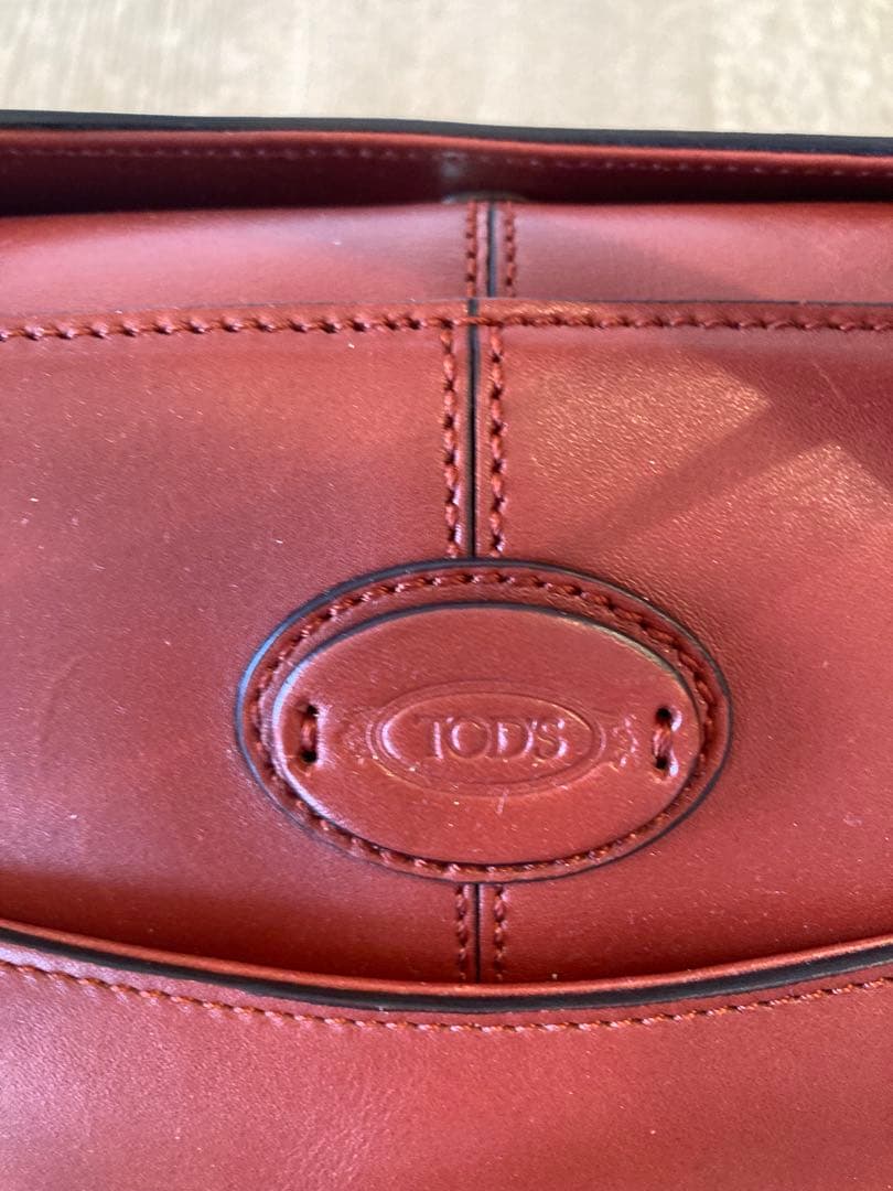 TOD'S ボルドー ハンドバッグ