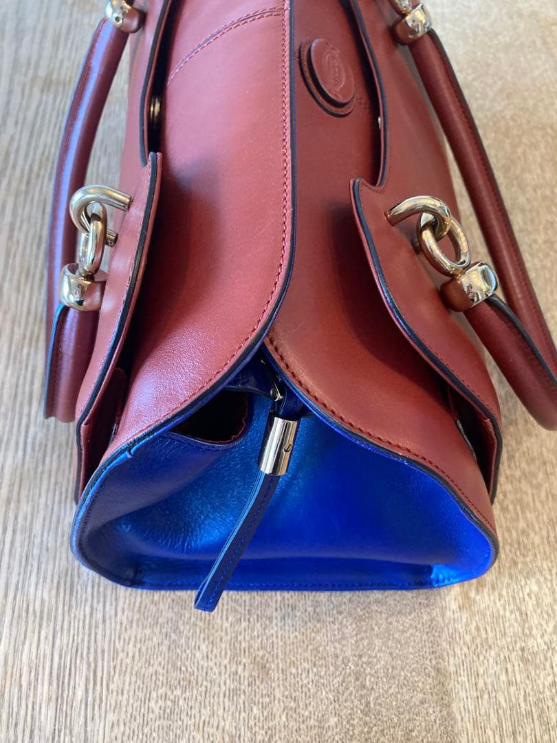TOD'S ボルドー ハンドバッグ