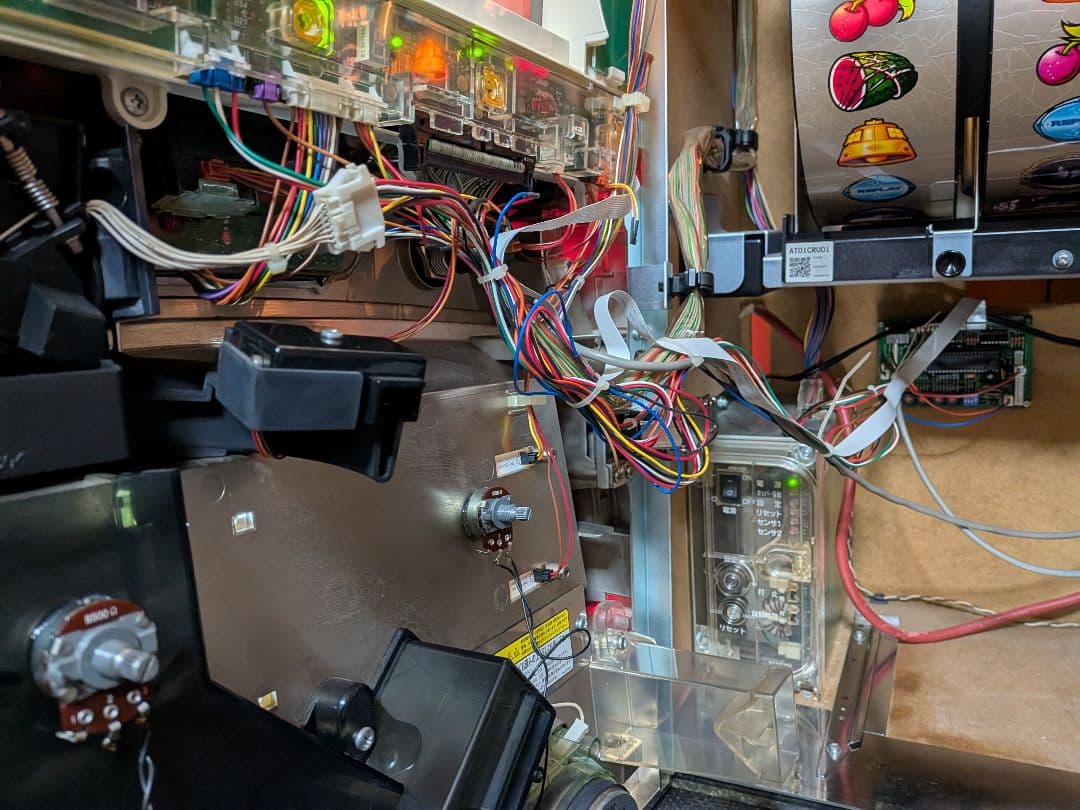 ⚡️パチスロ実機 北斗の拳〜転生の章〜 たのメル便発送 アミューズ仕様実機