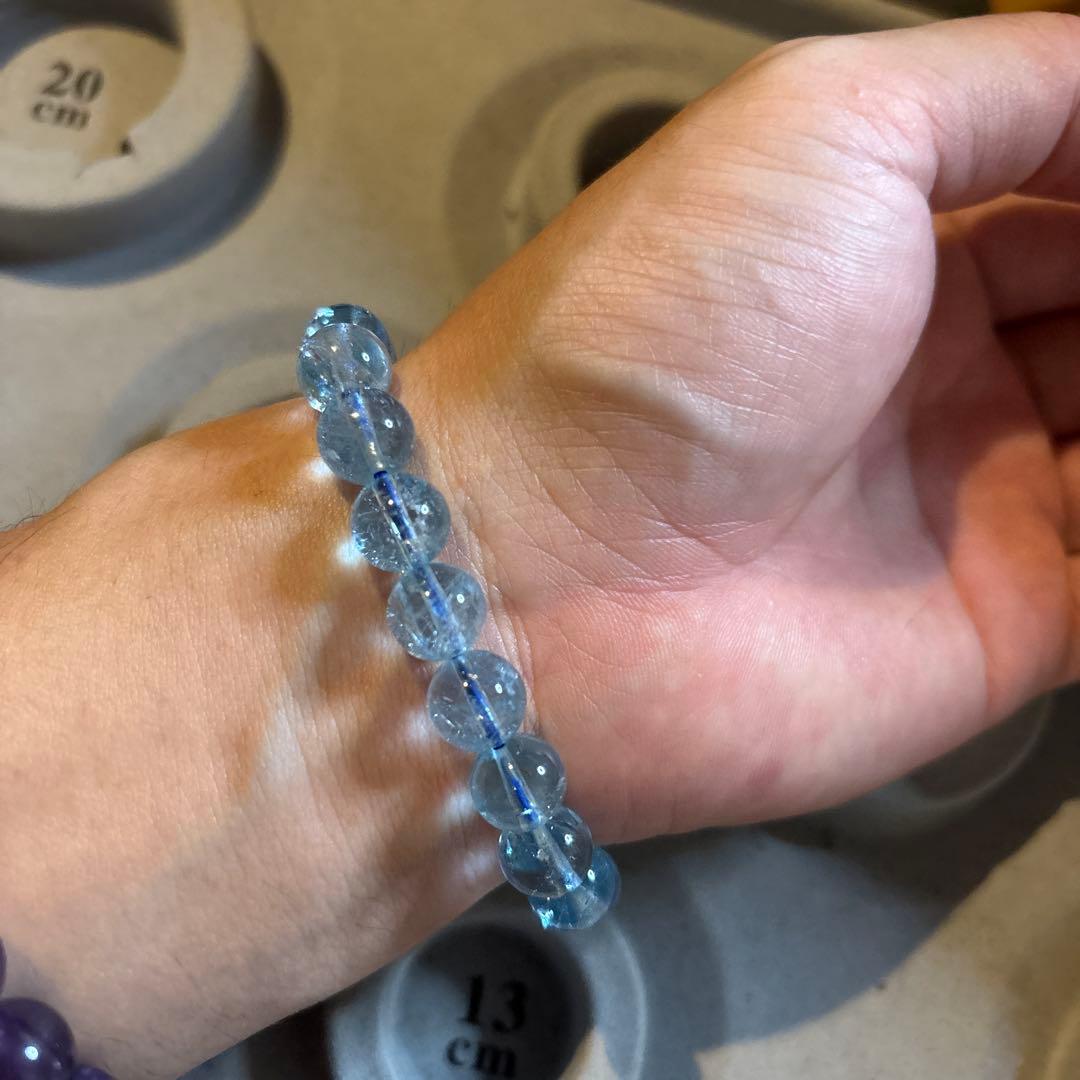 なんじゃこりゃー！これはすっごいブルートパーズたん！すごい綺麗！