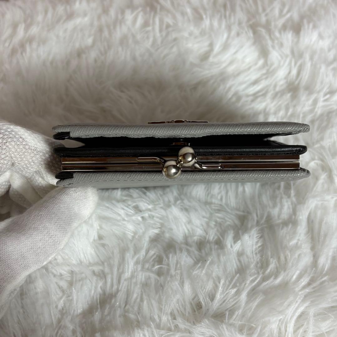 【人気・新品未使用】ヴィヴィアンウエストウッド 二つ折財布　グレー クリスマス