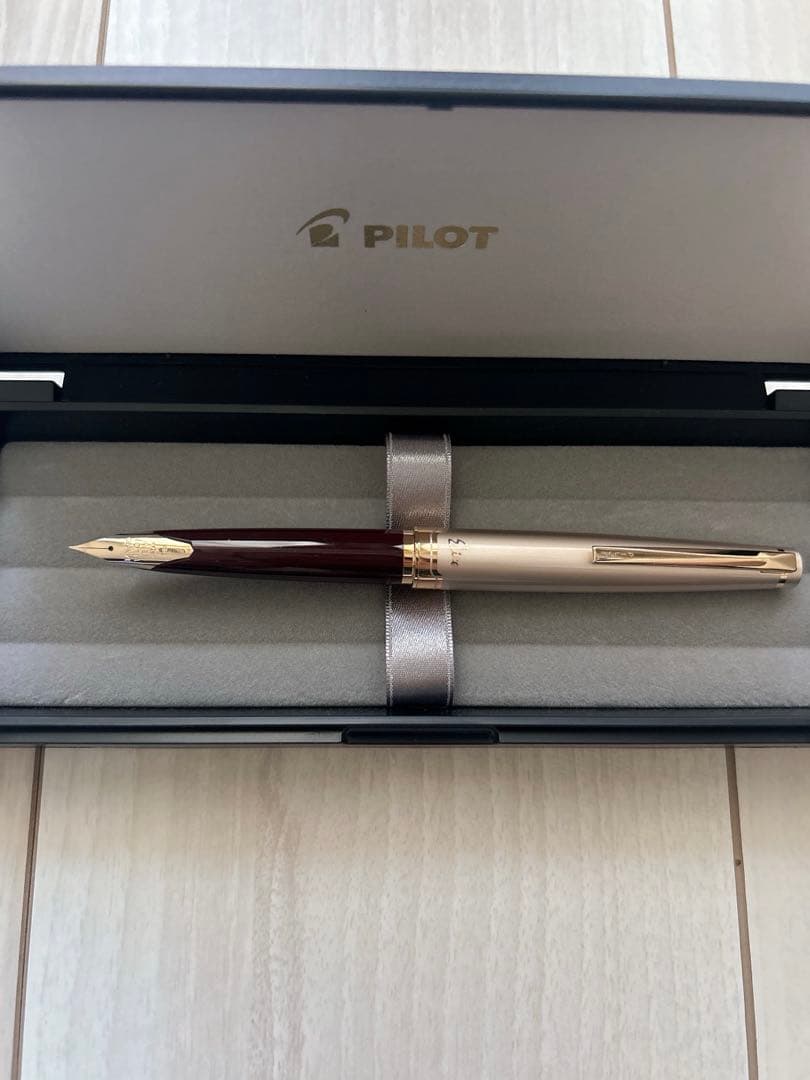 パイロットPILOT万年筆 Elite95s ディープレッド　EF