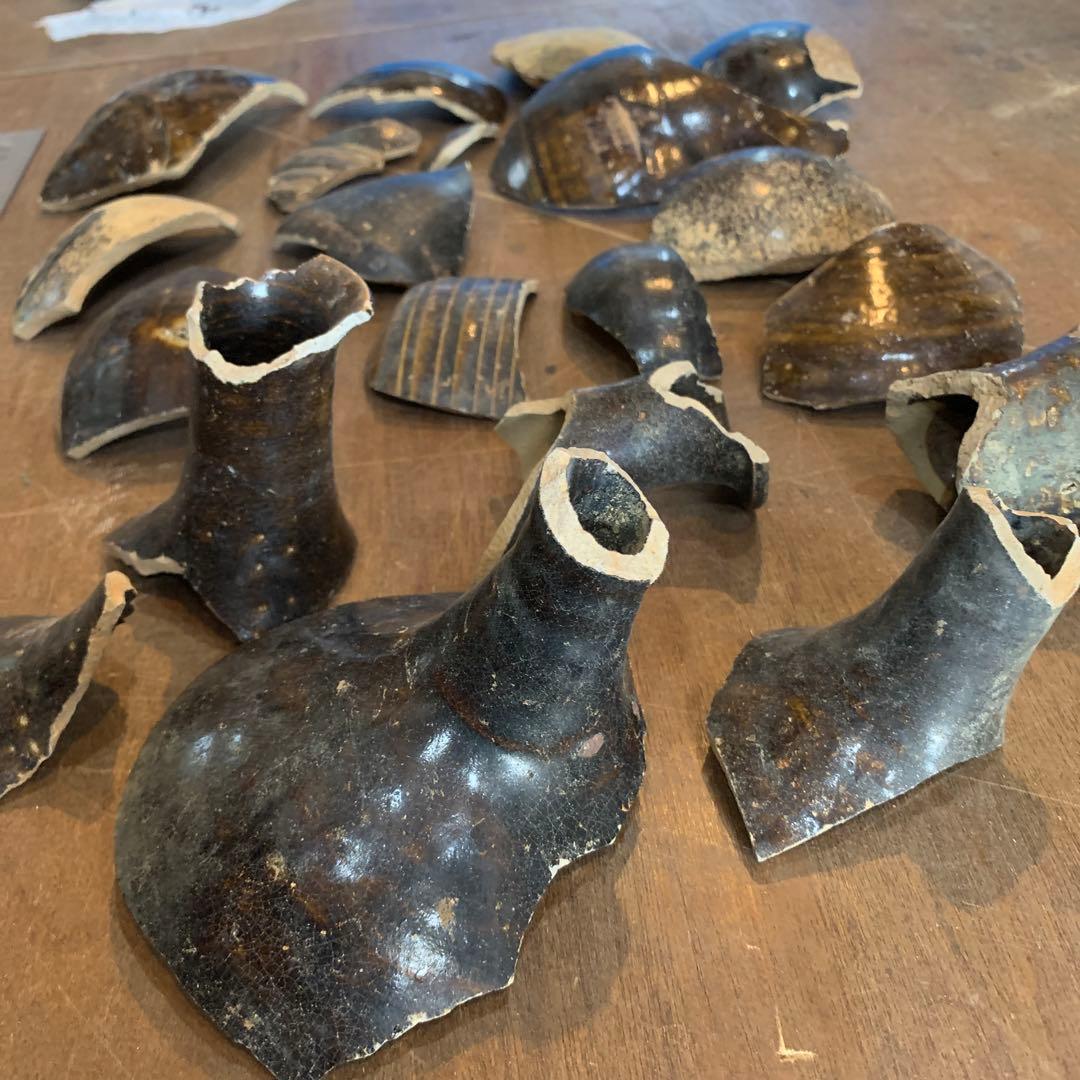 古唐津　陶片　黒唐津　徳利　発掘品　古道具