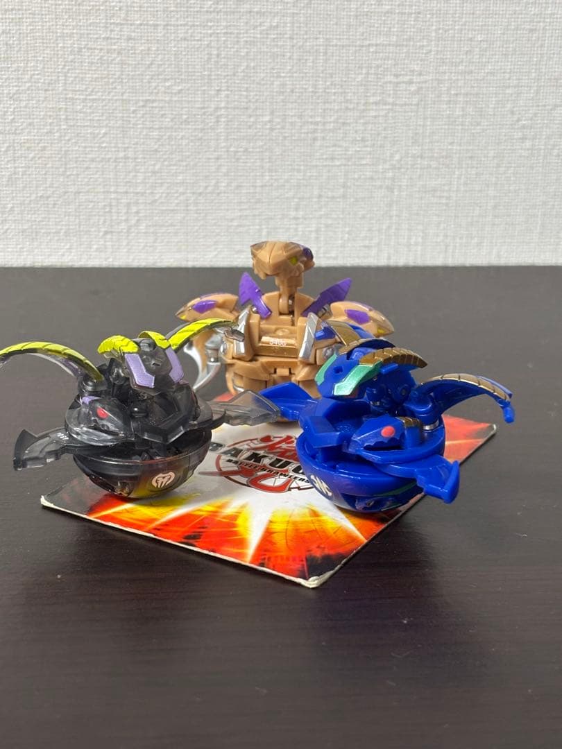 爆丸　まとめ売り　セガトイズ　35個+ジャンク品4個　爆丸ケース付き