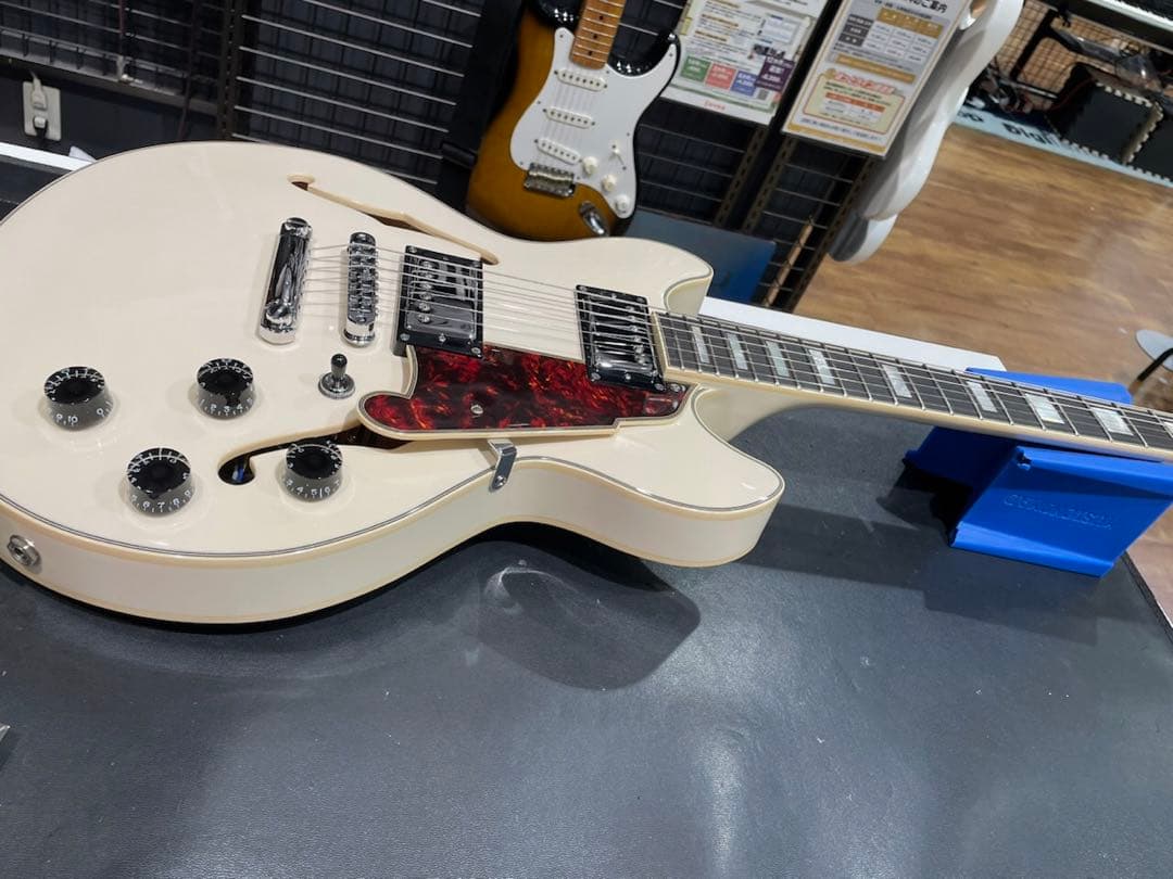 超美品D'Angelico ( ディアンジェリコ ) Premier