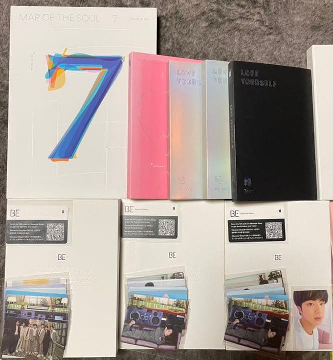 BTS アルバムセット　トレカ50枚　缶バッジ