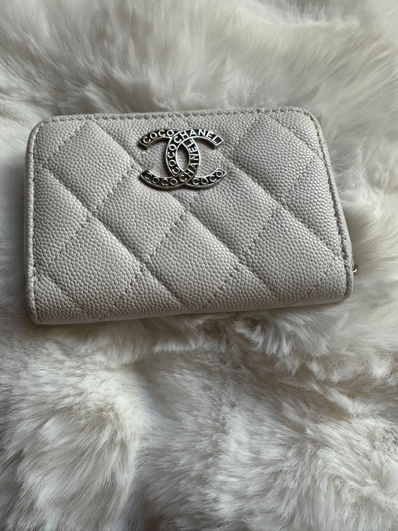 お値下げ！CHANEL キルティング ケース ホワイト