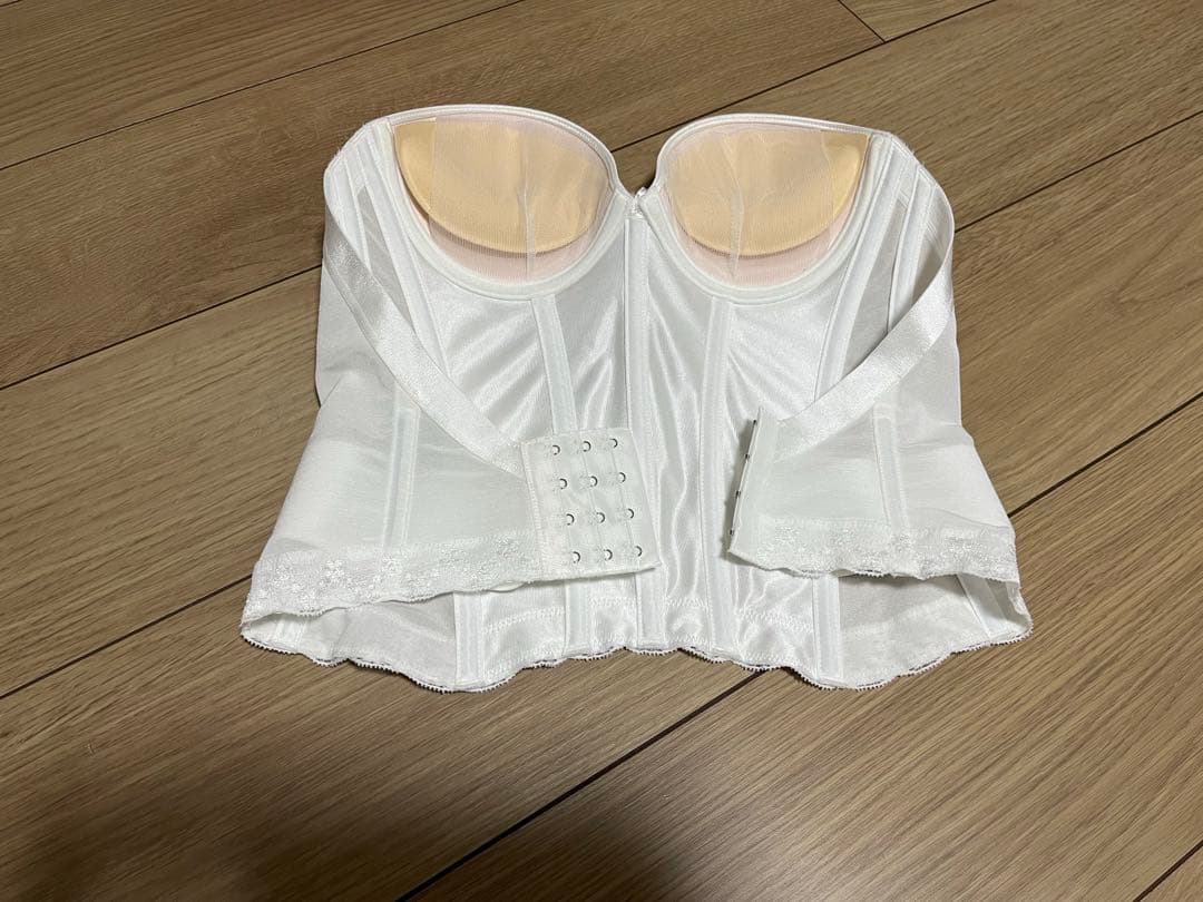 クラウディア　ブライダルインナー　袖なし